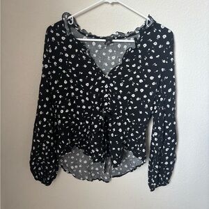 Rue21 Black and White Floral Blouse